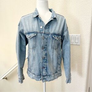 &Denim Light Wash Jean Jacket – Size M, 100% Cotton slightly distressed